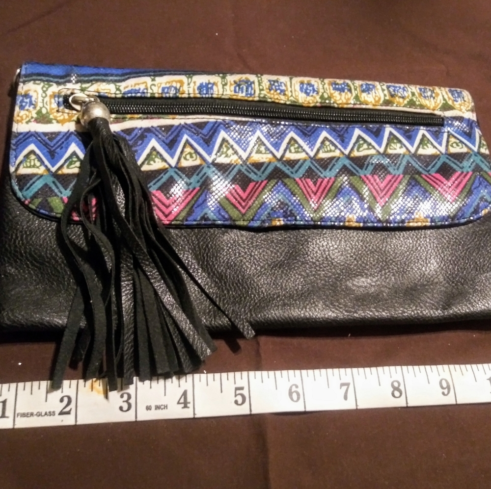 Black clutch with print